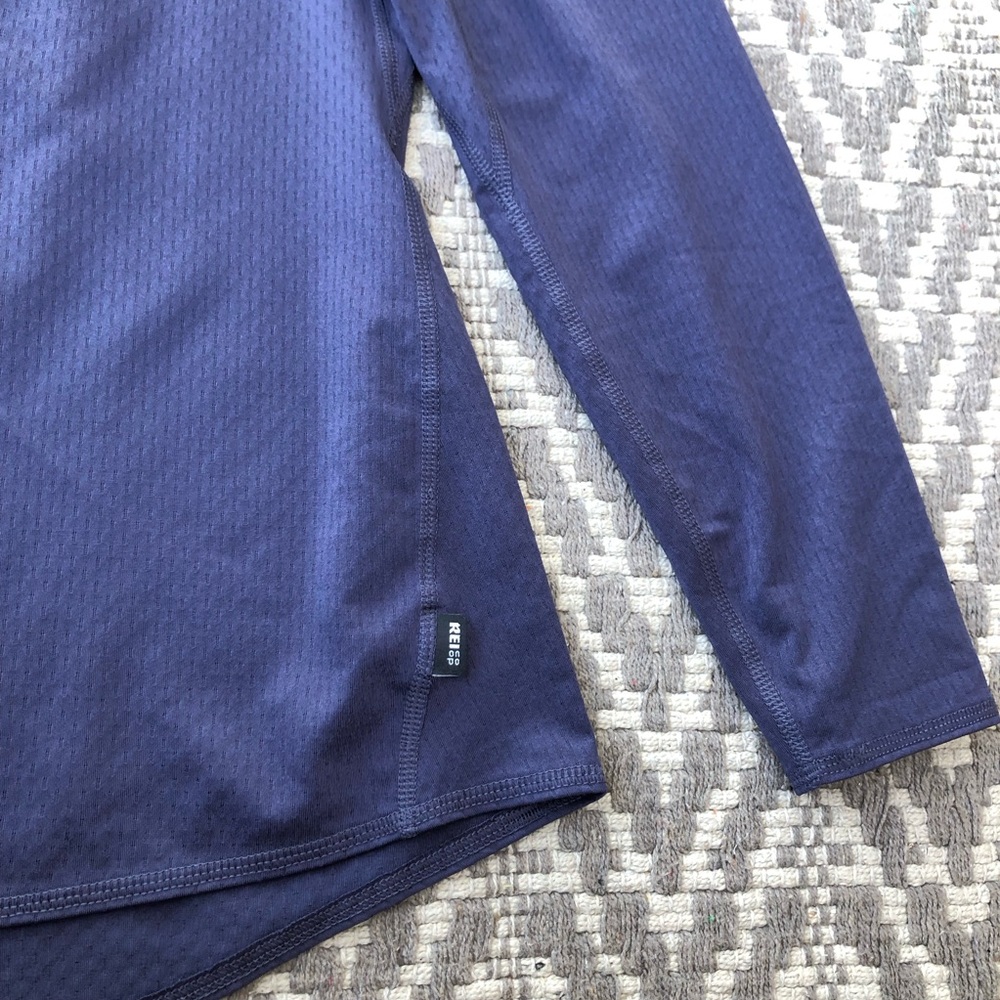 REI lightweight base layer half-zip top  women's size Small - Picture 6 of 10